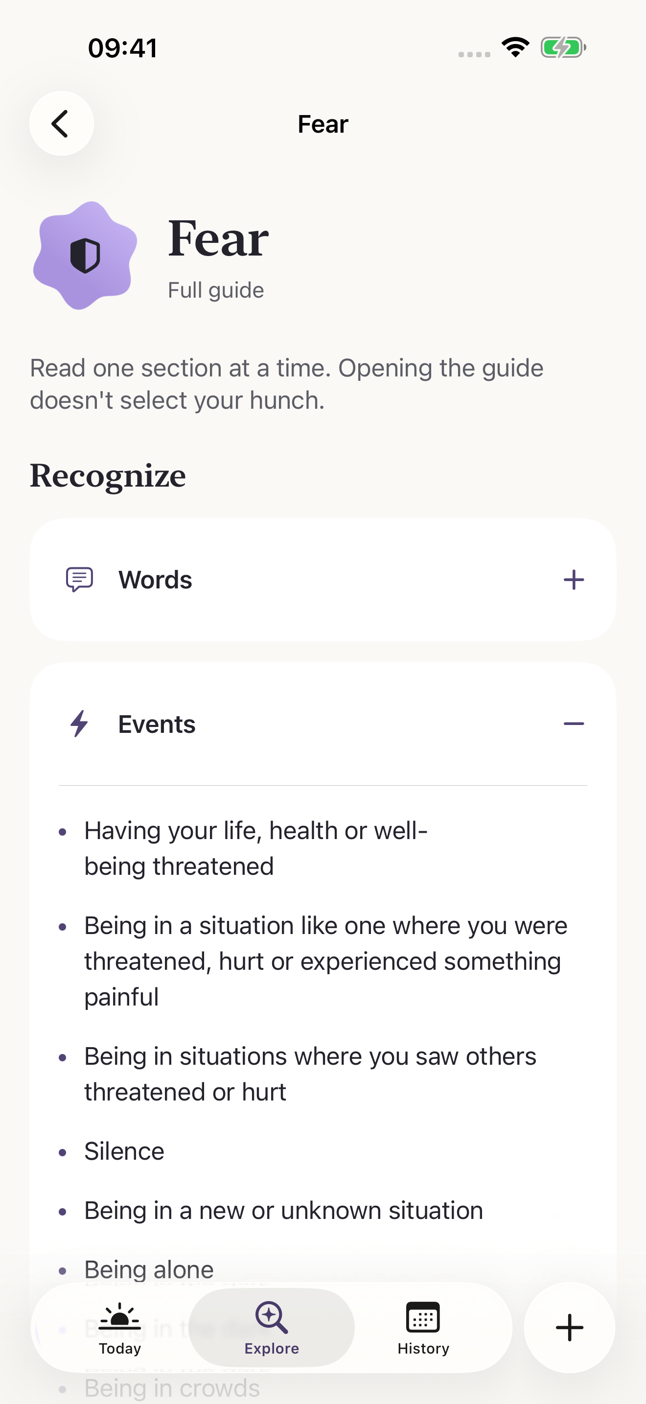 The fear guide open in the app, with clues for recognizing the emotion.